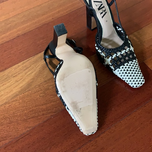 Zara black and white weaved shoes size 38 - Picture 4 of 6